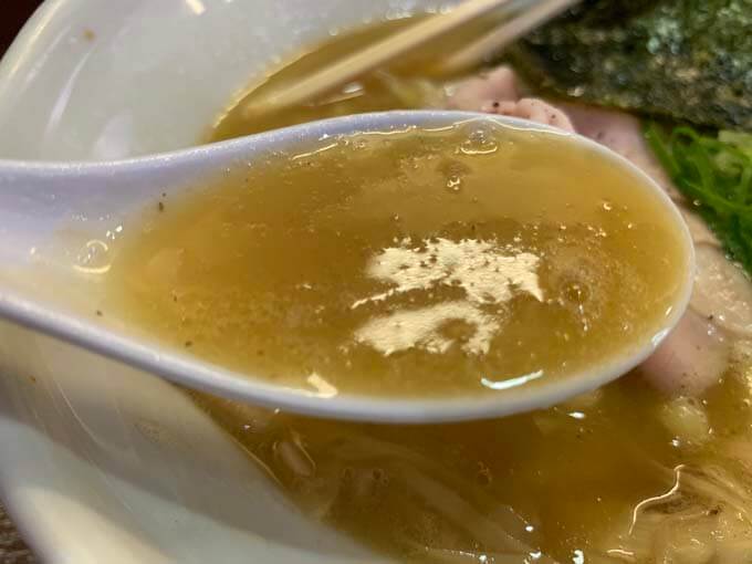ギュッと旨味が凝縮されたスープ