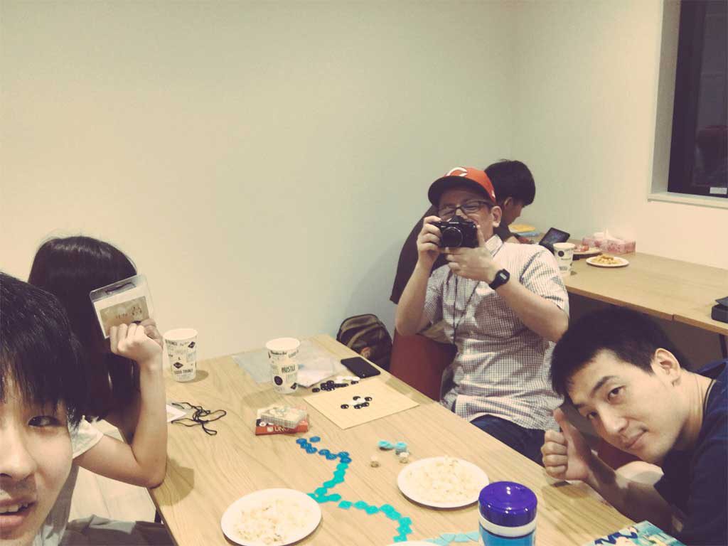 ボードゲームを通してコミュニケーションが増える