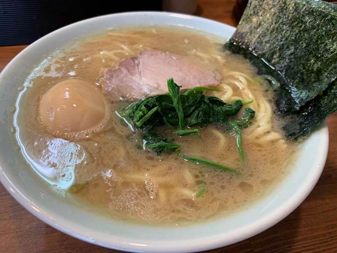 ラーメン(味玉トッピング)