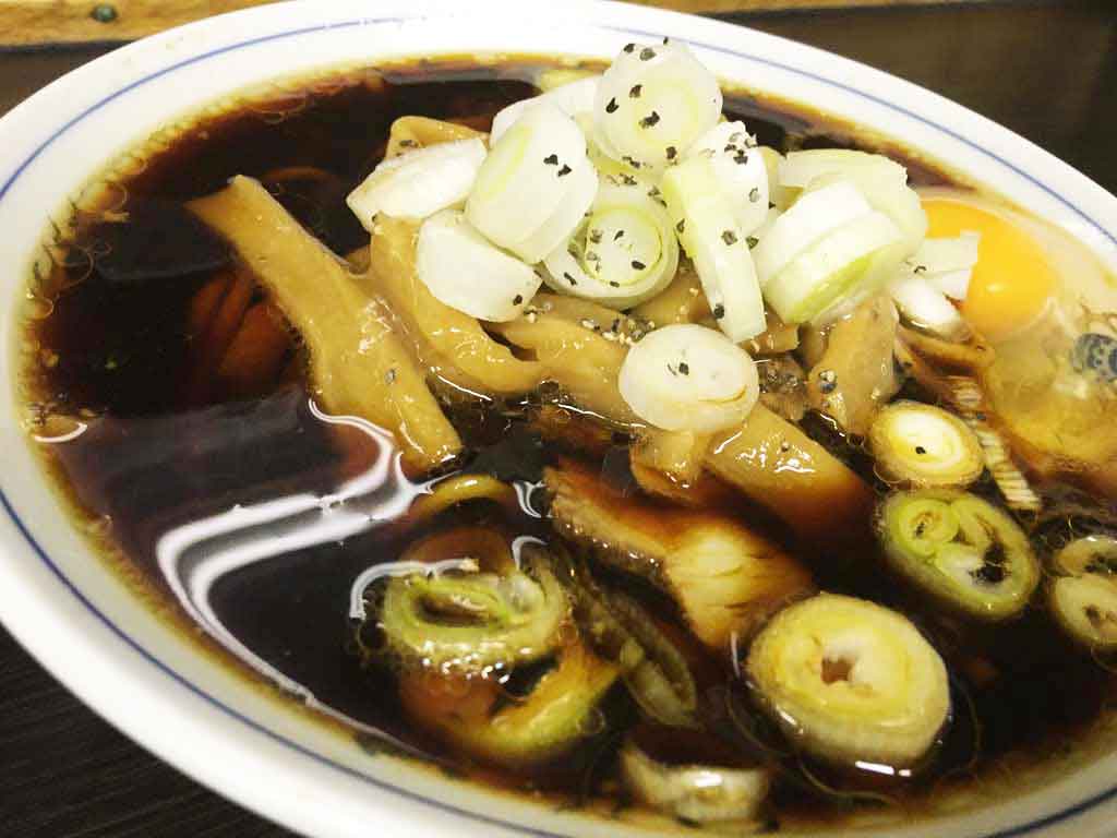 【西町大喜】富山駅でも食べられる富山ブラックラーメン