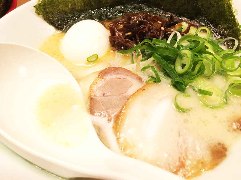 【一風堂】白丸スペシャルがおすすめ、家族で楽しめるラーメン屋