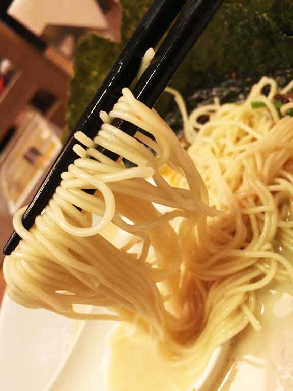 麺はカタがおすすめ