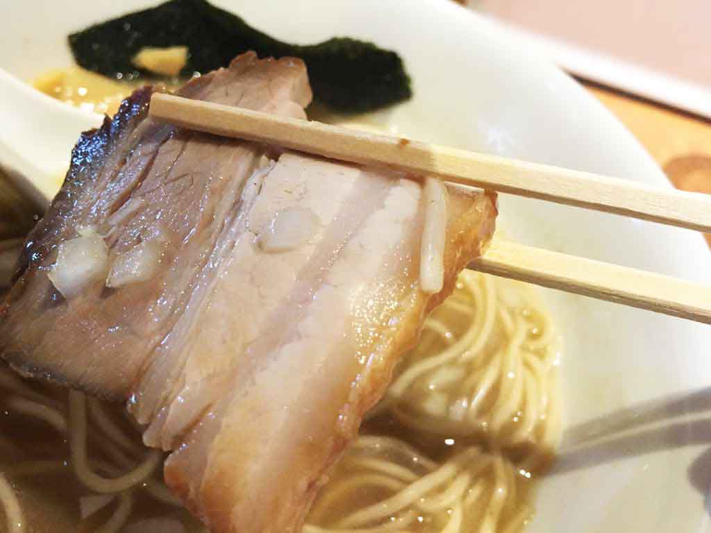 鶏煮干しラーメンのチャーシュー