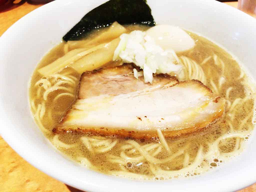 富山のミシュランガイドにものった、あっさり鶏魚介ラーメン「麺家 一鶴」