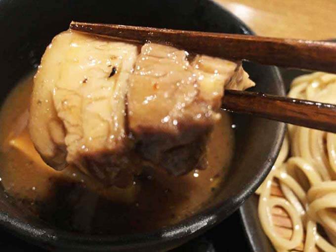 豚の角煮のようなチャーシュー