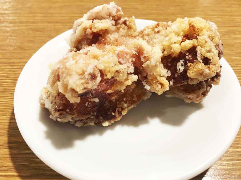 鶏のからあげを友達とシェア