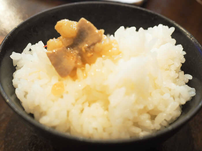 牛もつとごはん