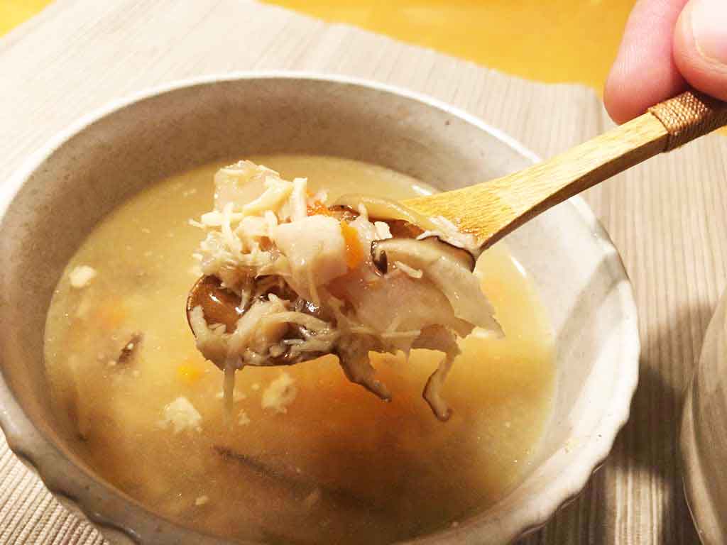 出汁の旨味、鶏肉も食べやすい