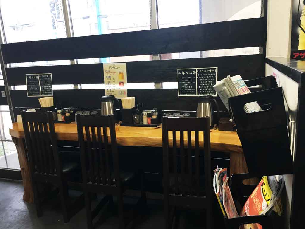 とみぃずのカウンター席