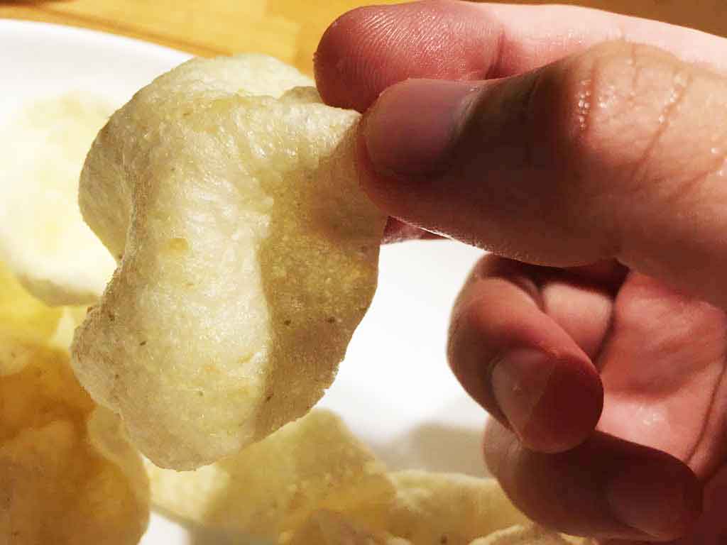 ほんのり塩味、ごぼうの風味
