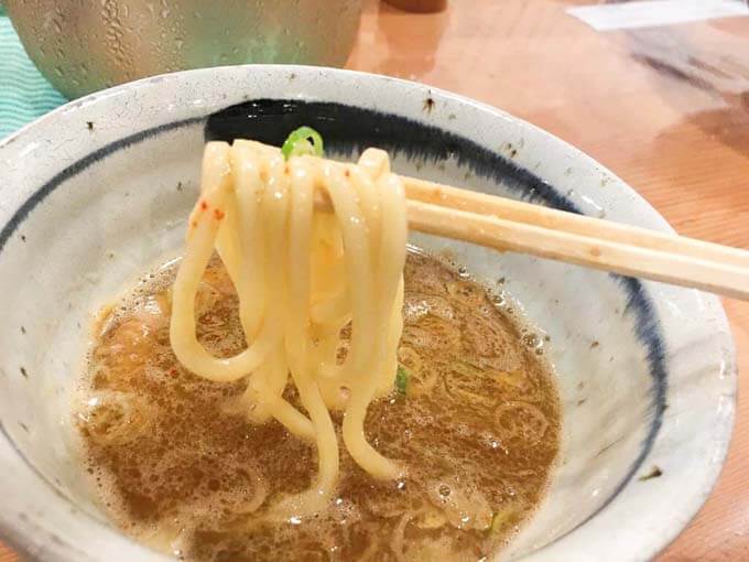 喉ごし抜群の麺