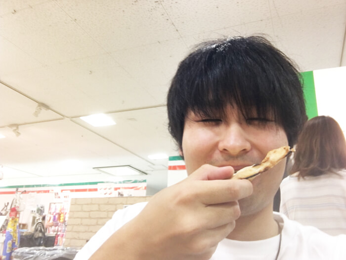 ピザを食べるかじっくす