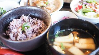 カフェめしA「惣菜3種の定食」 850円