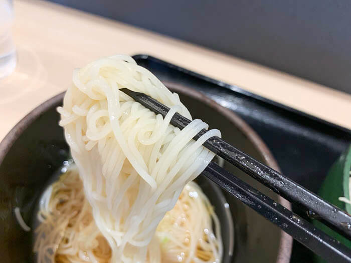 冷たいそうめん