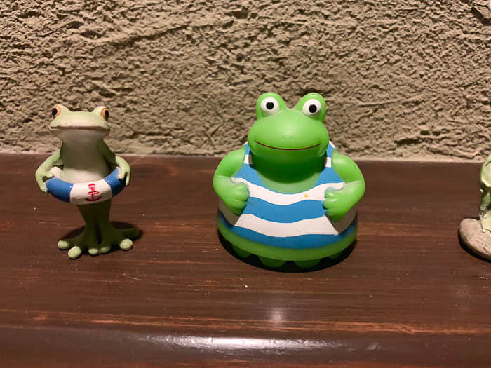 ふとっちょカエル