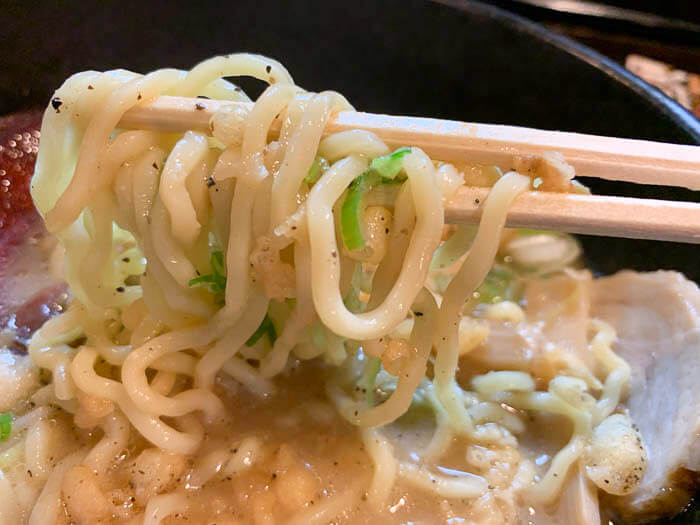とんこつスープとマッチ
