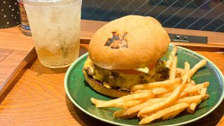 【大将軍 ハンバーガー】総曲輪と新宿に2店舗目OPEN!!「ショーグンバーガー」いざ出陣