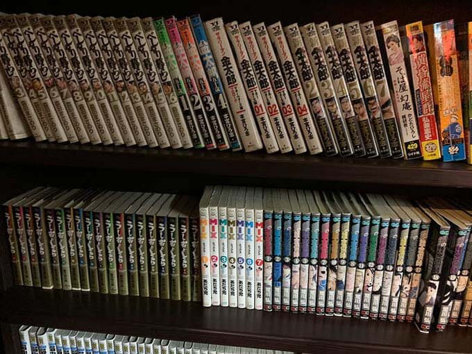 センスの良い漫画がディスプレイ