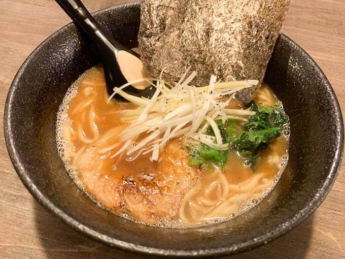 豚豚炉の豚骨ラーメン