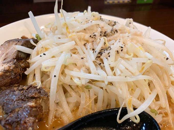 二郎系の醍醐味のもやし