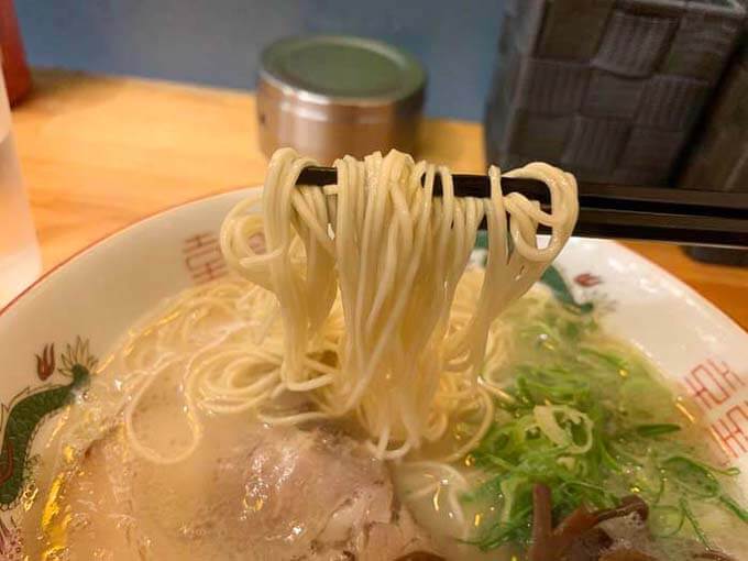 麺はバリカタがおすすめ