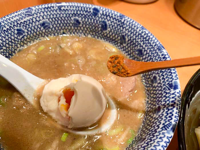 七味をトッピング
