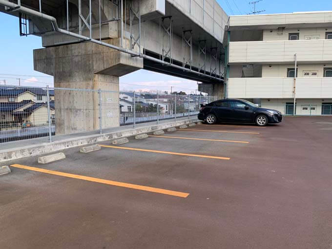 たっぷりある駐車場