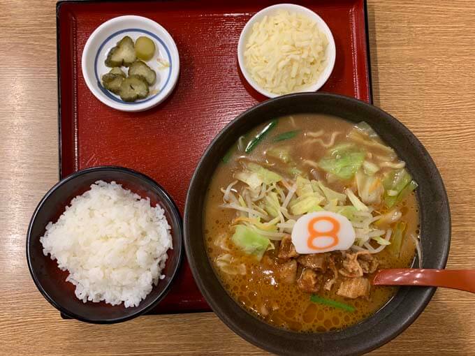野菜牛モツ煮味噌らーめん