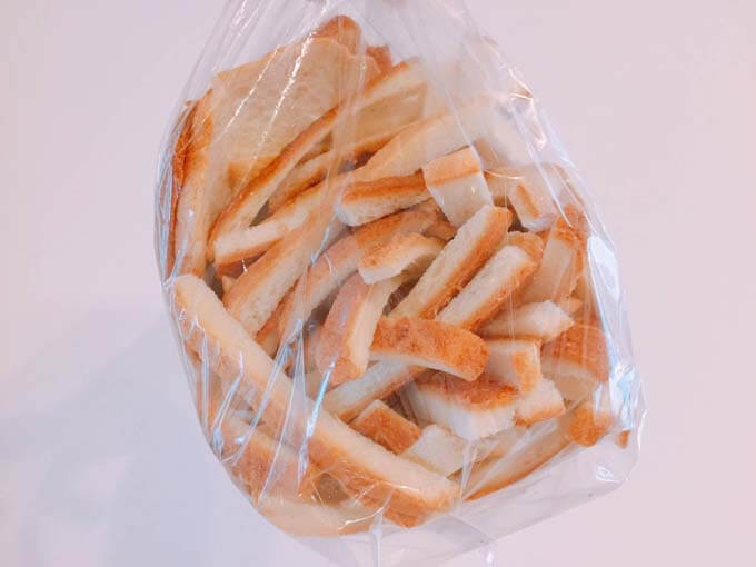 パンの耳つめ放題