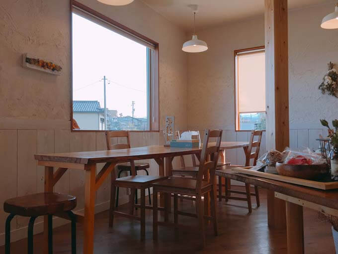 広々とした店内