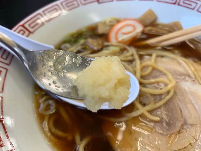 にんにくを入れて旨味プラス