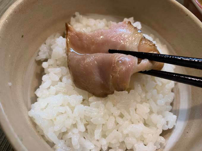 白ご飯とチャーシューがマッチ