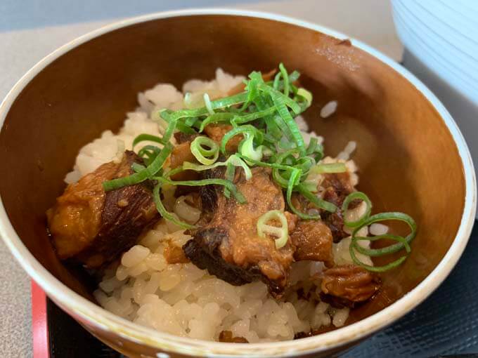 ミニ豚とろ丼