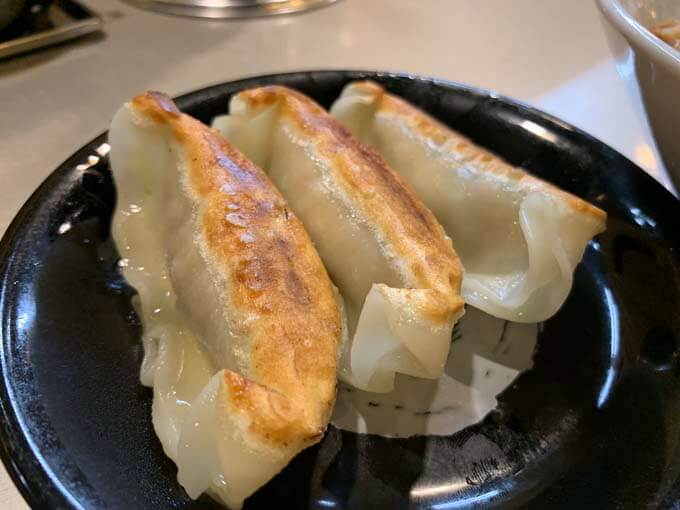 シャキシャキ食感の餃子