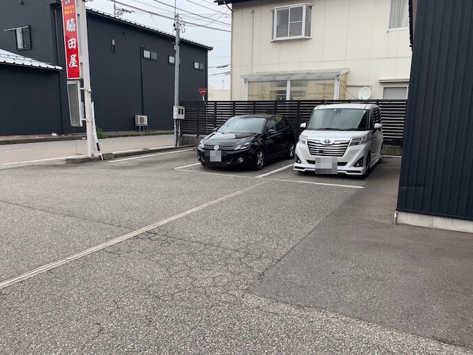 駐車場はこちら