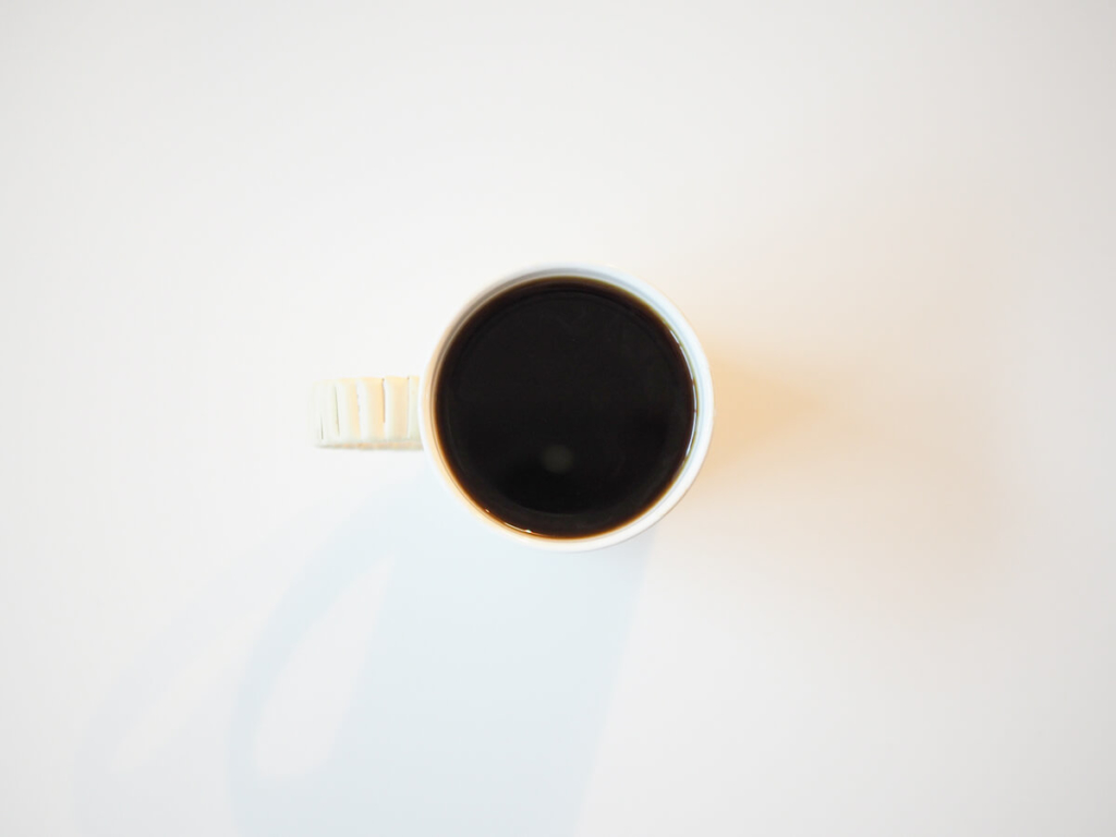 コーヒーを飲んでいきます